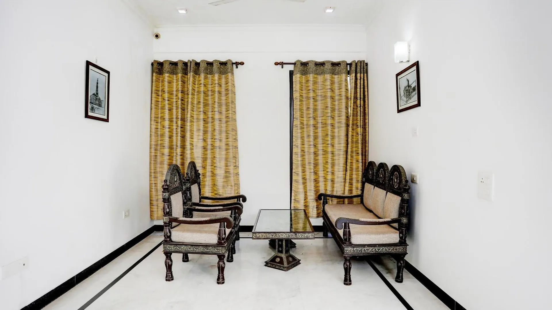 Hotel O Taj Wonder Inn Agra  Agra (Uttar Pradesh)